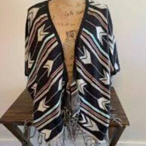 Billabong Knit Fringe Wrap/Kimono EUC Sz M